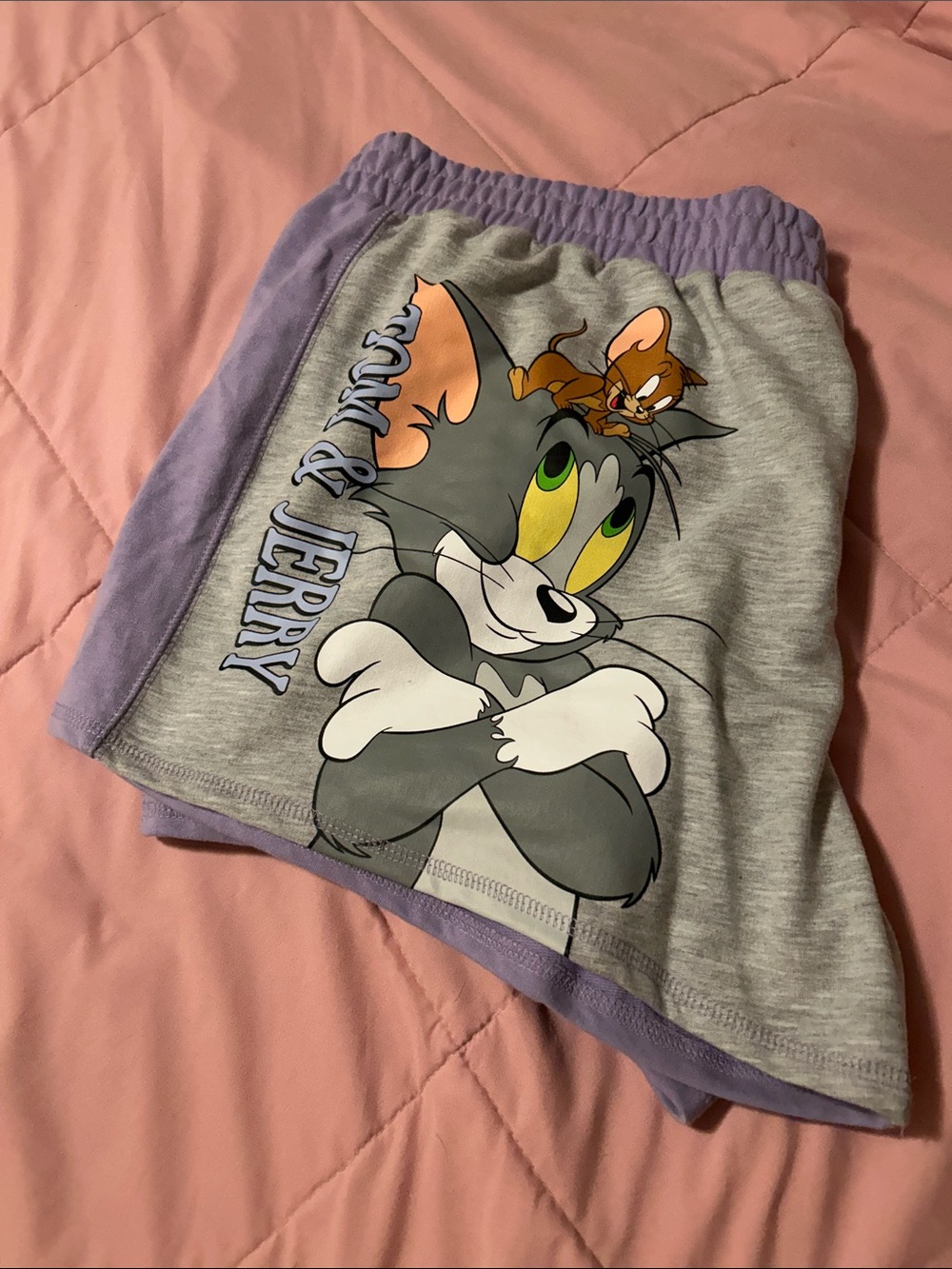 Tom and Jerry Lavender Gray Lounge Shorts. Large. Like new.